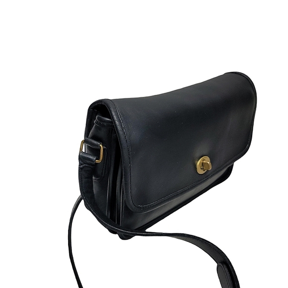 Coach Vintage 70s Black Leather City Bag - Picture 6 of 17